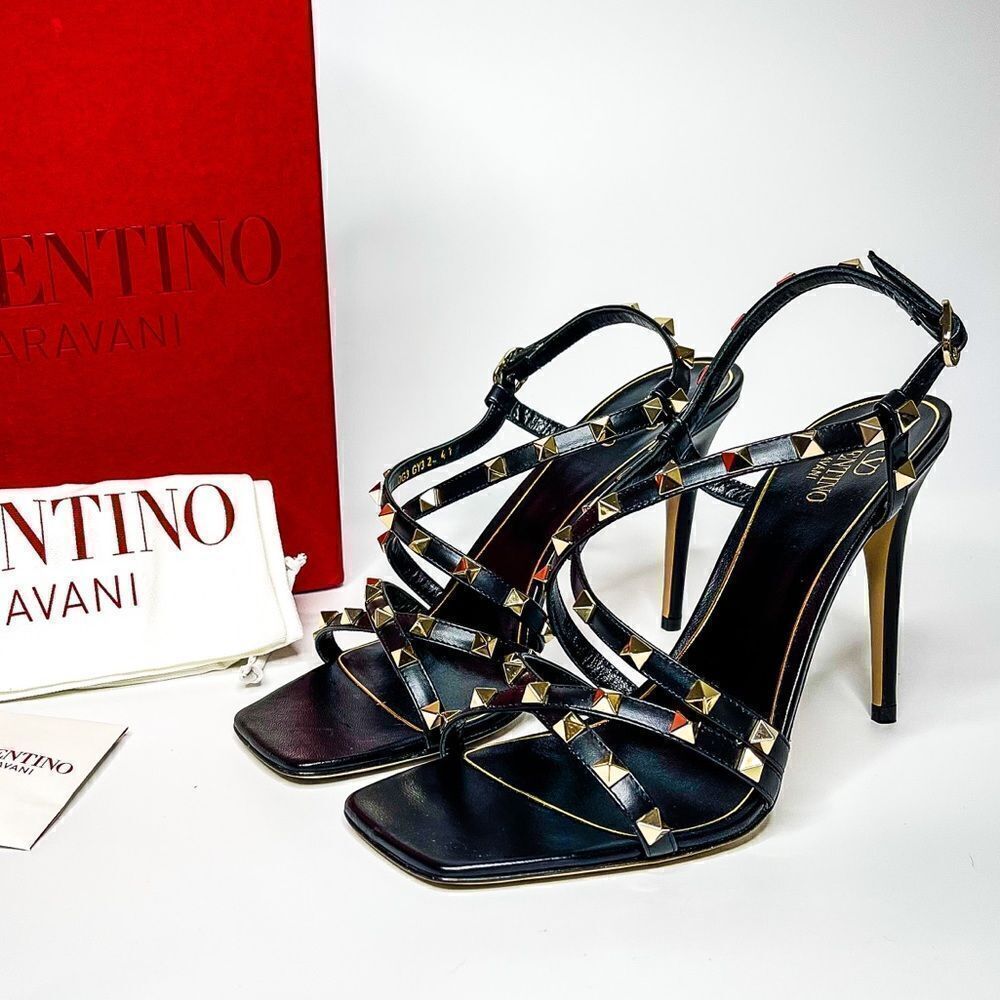🍋 Valentino Garavani • NWB Rockstud Stiletto Heel Sandal Size EU 41